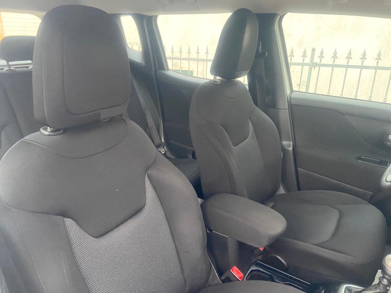 Jeep Renegade 1.6 Mjt 105 CV Business