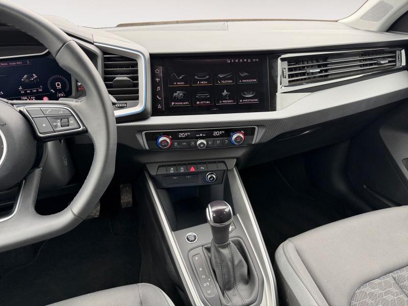 Audi A1 Sportback 30 1.0 tfsi Identity Black 116cv s-tronic