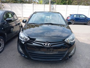 Hyundai i20 1.2 5p. Sound Edition permute finanziabile