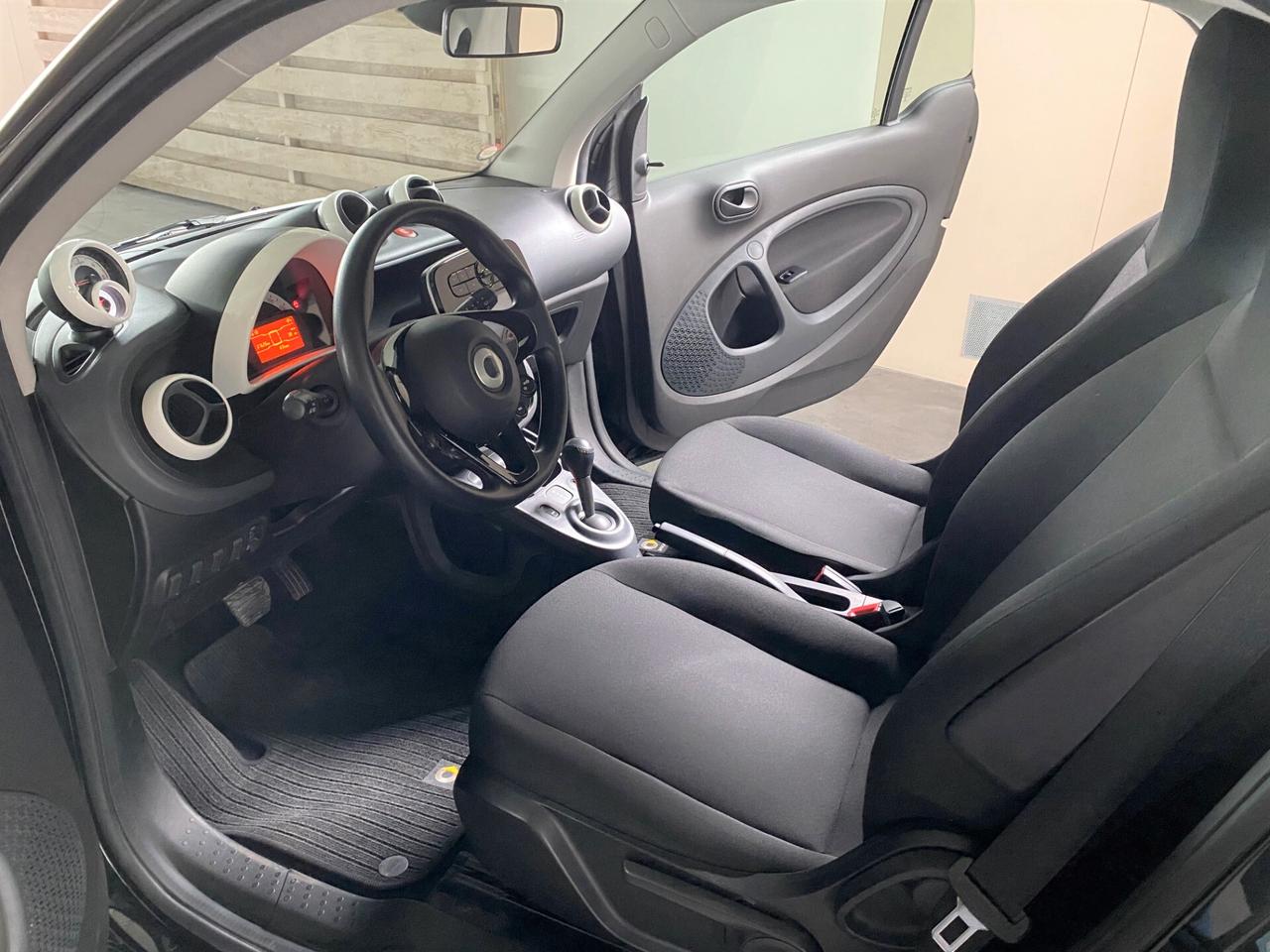 SMART FORTWO COUPE' EQ ELETTRICA