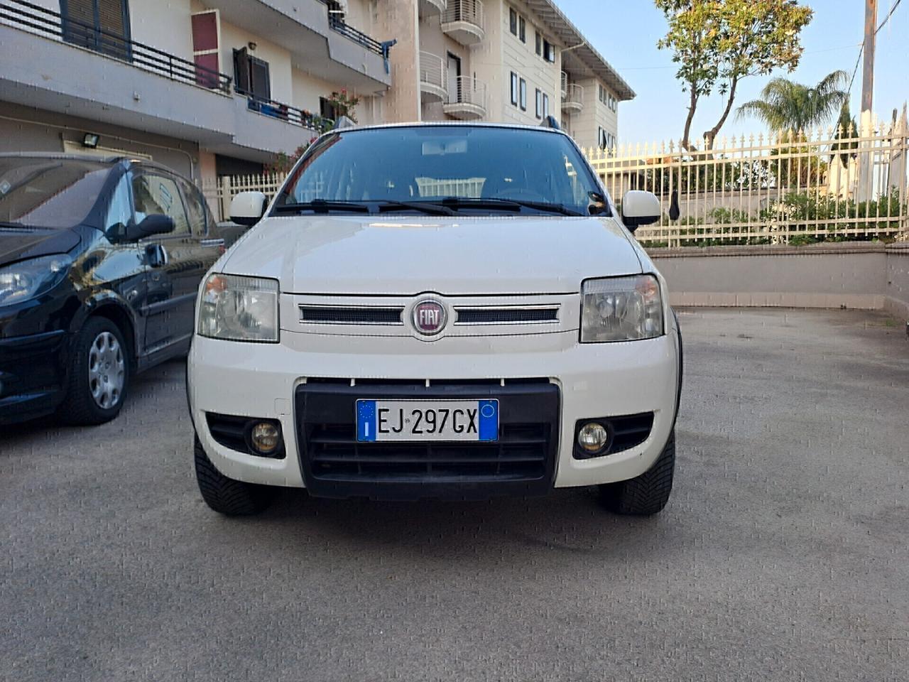 Fiat Panda 1.3 MJT 16V DPF 4x4 Climbing Gangio Traino