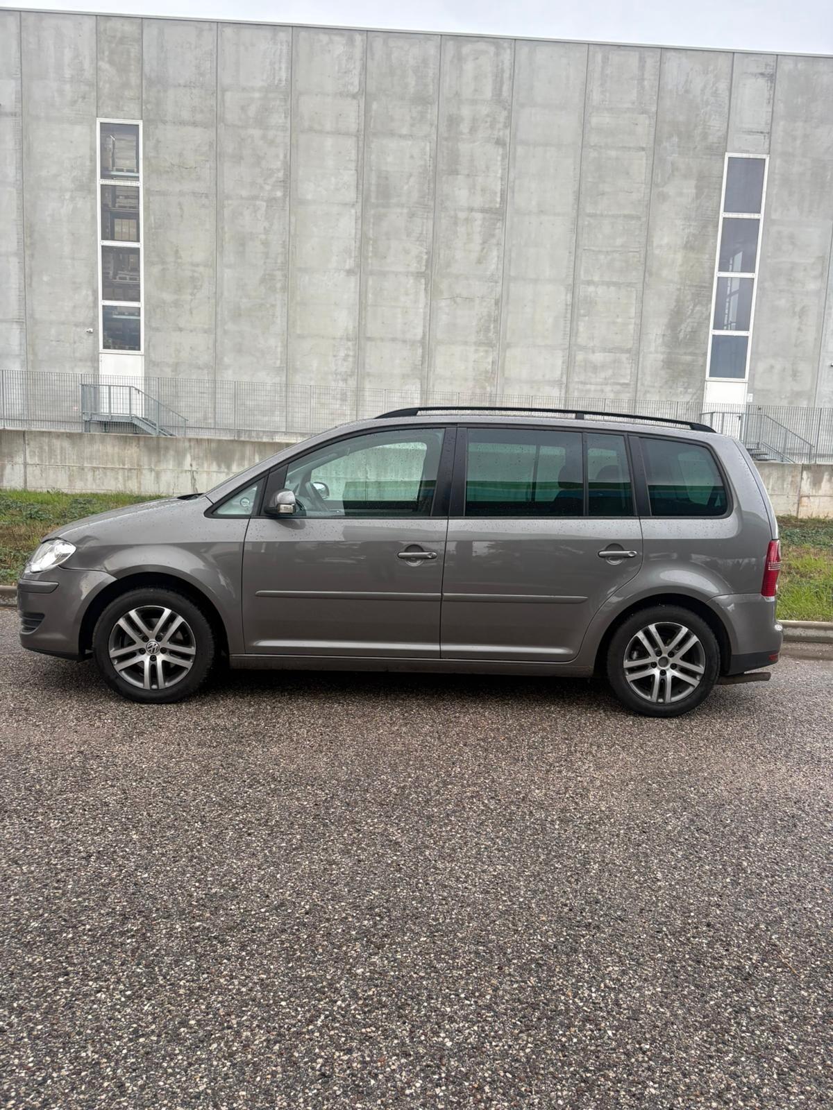 Volkswagen Touran 2.0 Highline Ecofuel