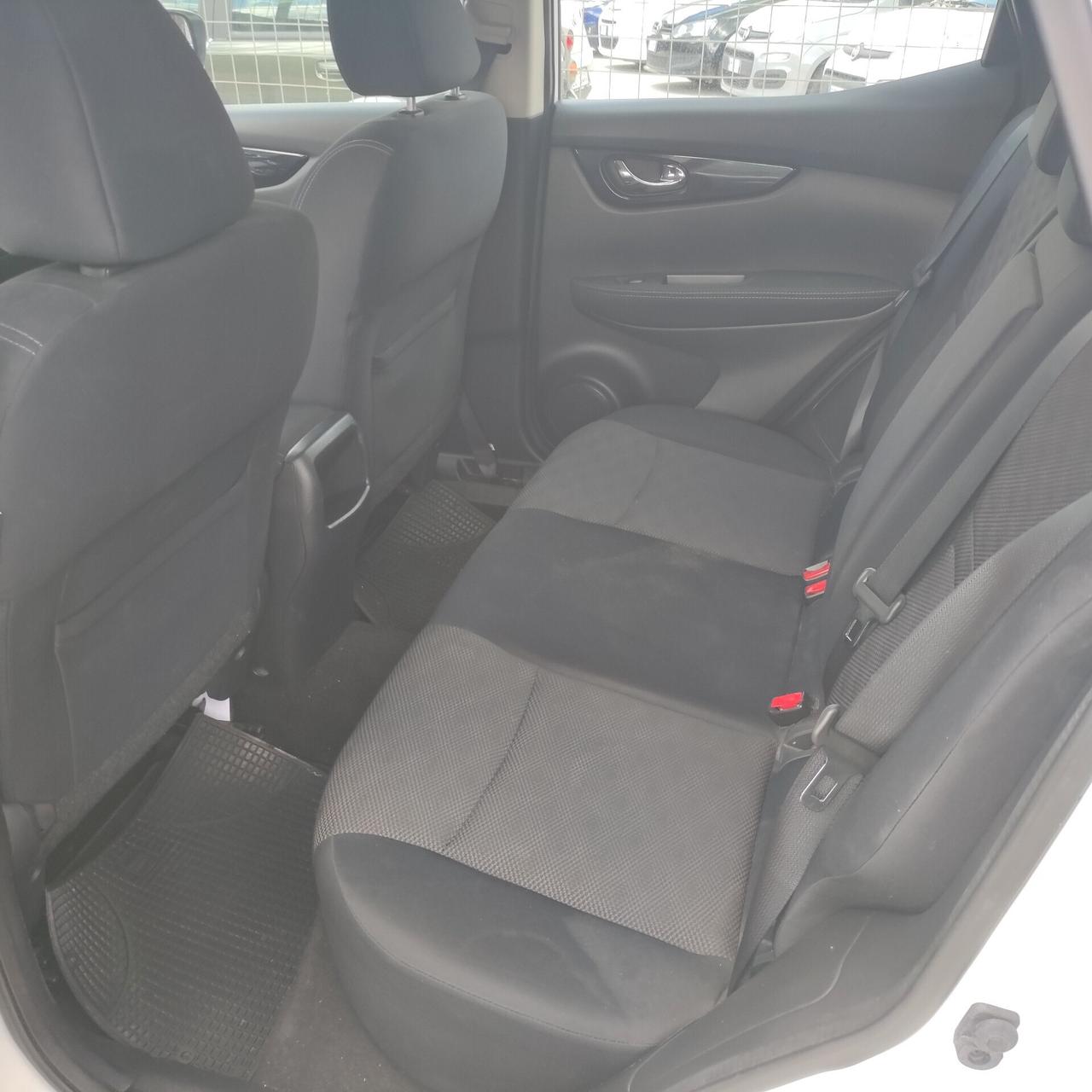 Nissan Qashqai 1.6 dCi 4WD Acenta
