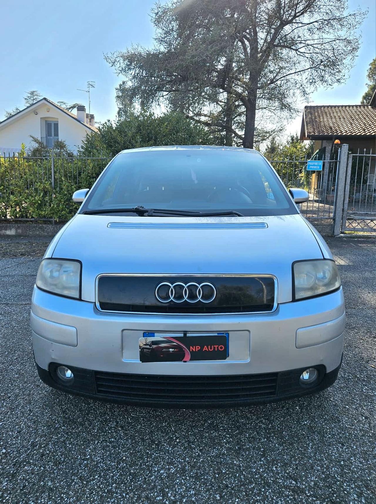 Audi A2 NEOPATENTATI