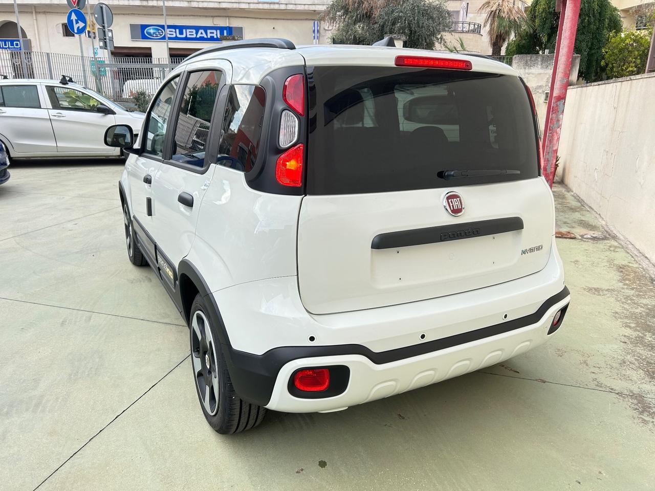 Fiat Panda 1.0 FireFly S&S Hybrid Pandina