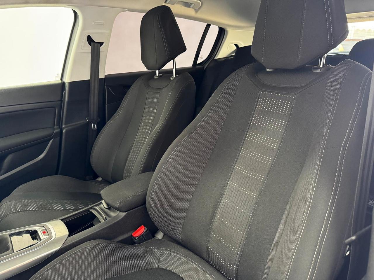 Peugeot 308 PureTech Turbo 130 S&S Allure