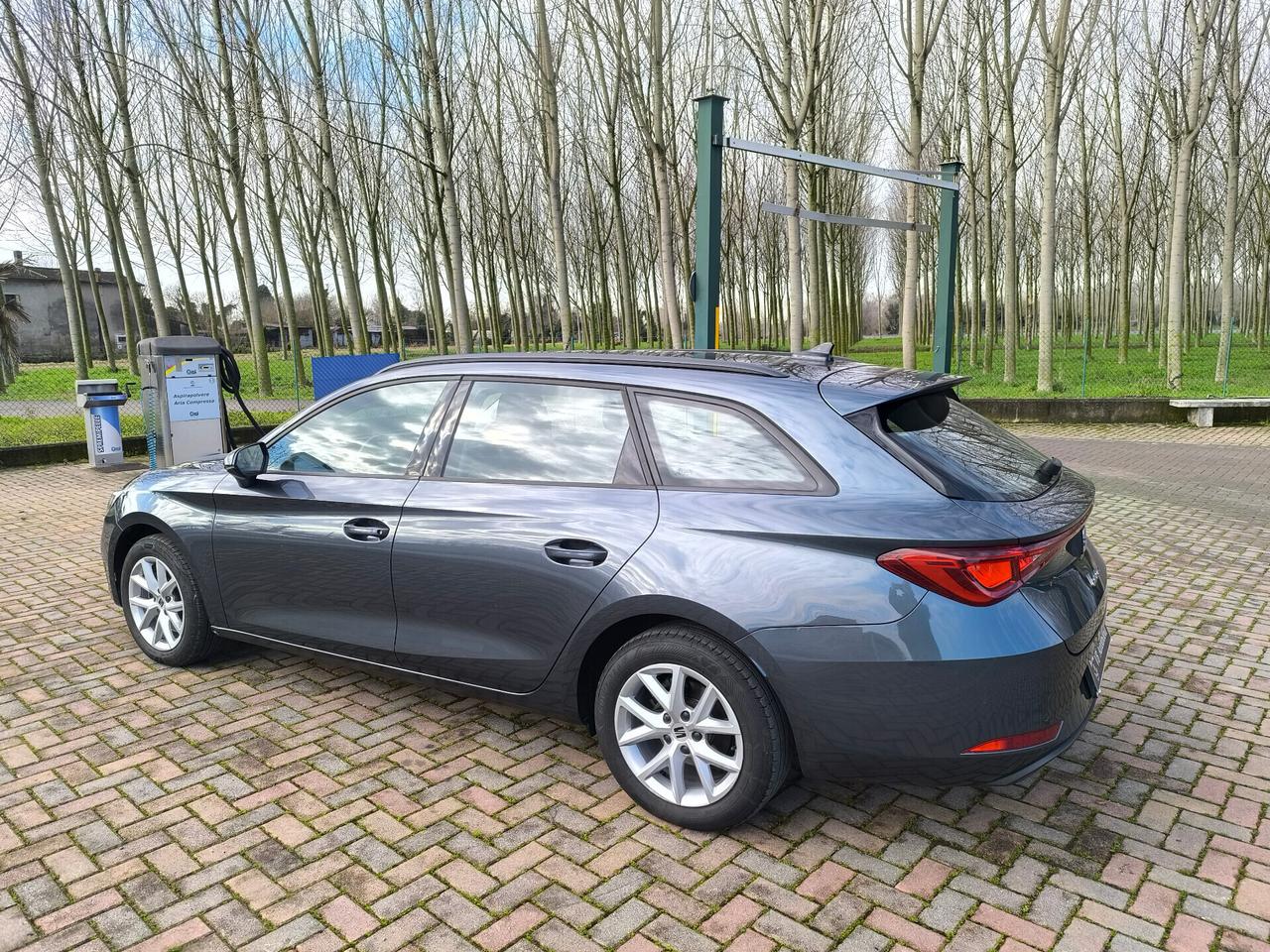 Seat Leon Sportstourer 1.5 TGI DSG Business
