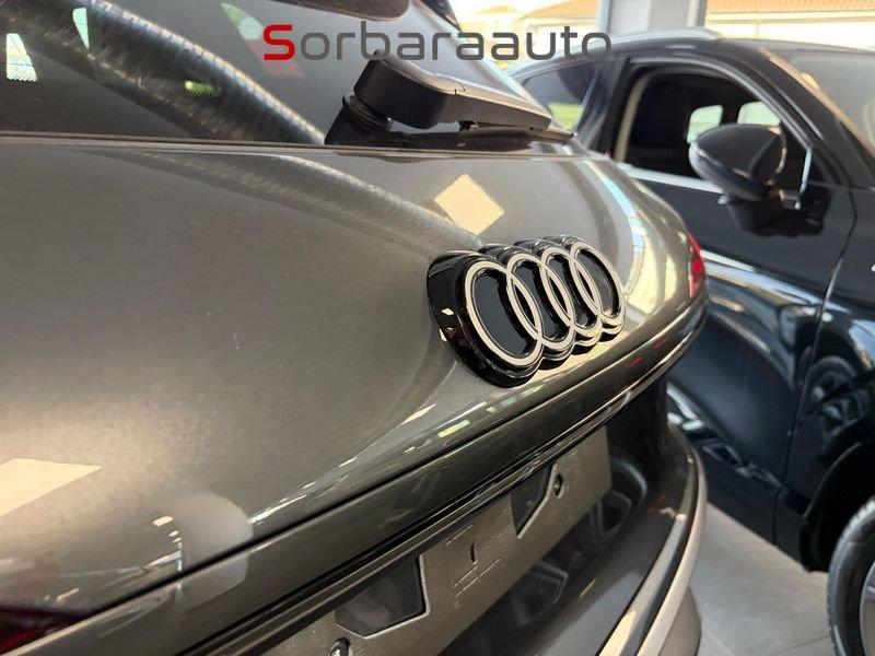 Audi Q3 TFSI 110 kW mHEV S tronic S Line edition.