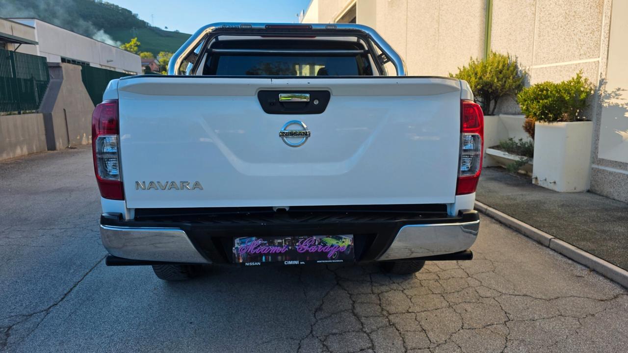 Nissan Navara 2.3 autocarro garanzia fatturabile