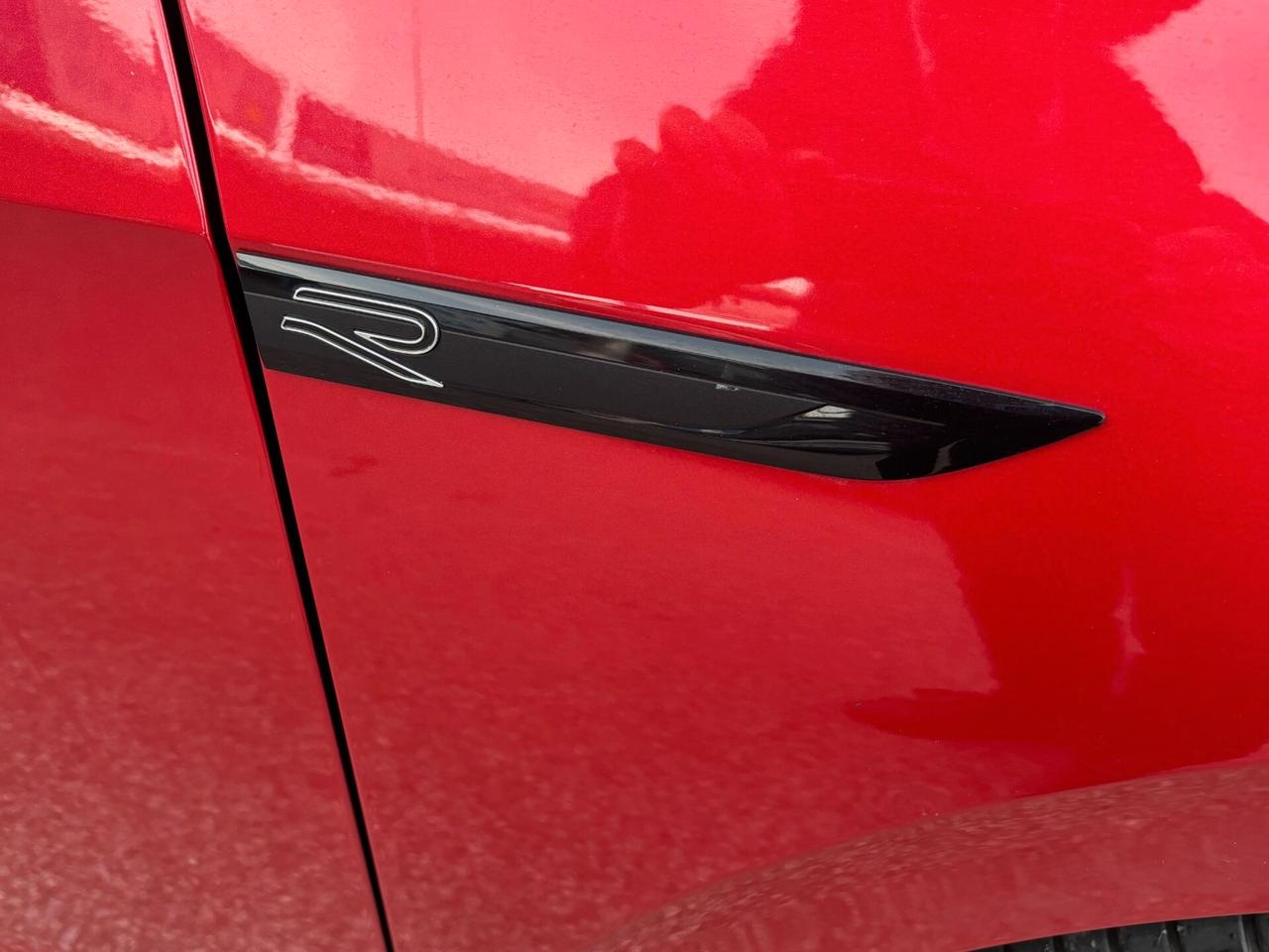 Volkswagen Golf 1.5 eTSI 130 CV EVO ACT DSG R-Line