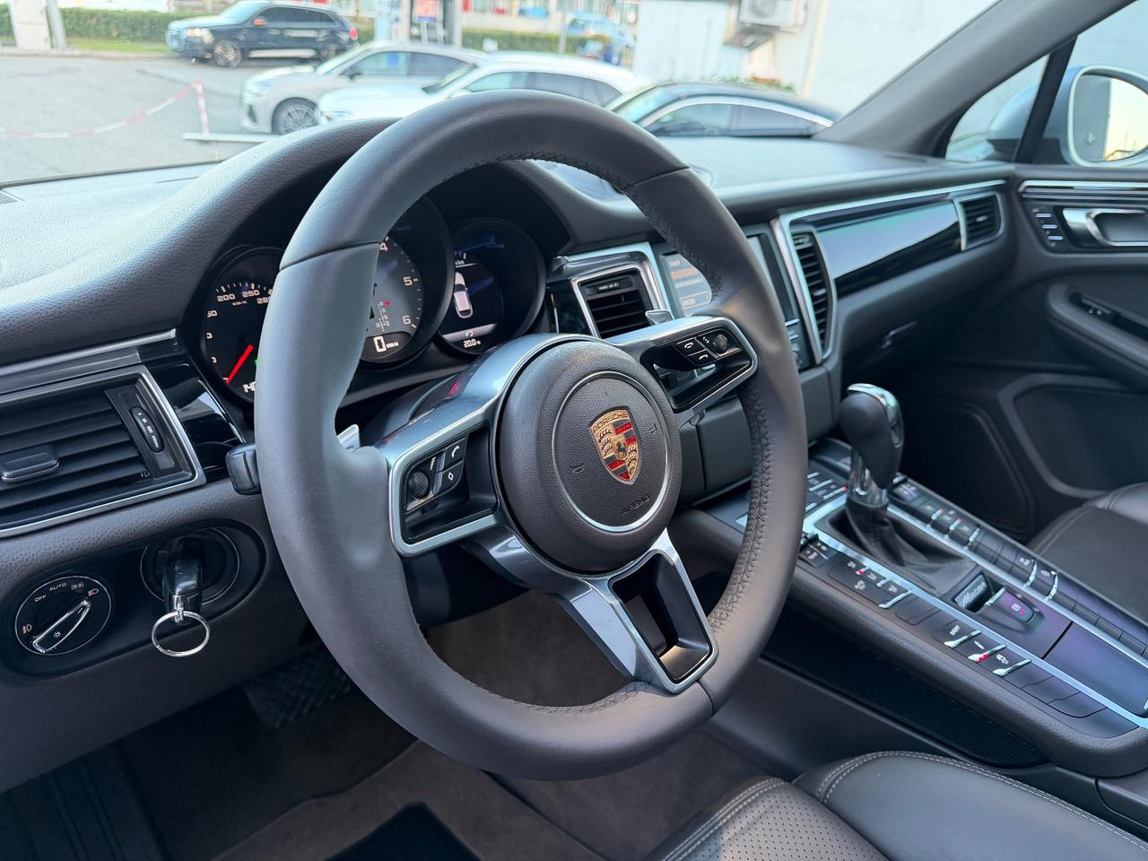 Porsche Macan 3.0 S Diesel 250cv in garanzia