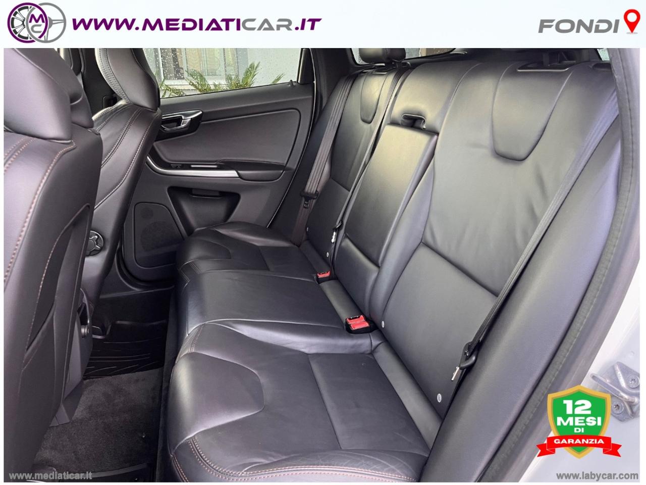 VOLVO XC60 D5 AWD Geartronic Momentum