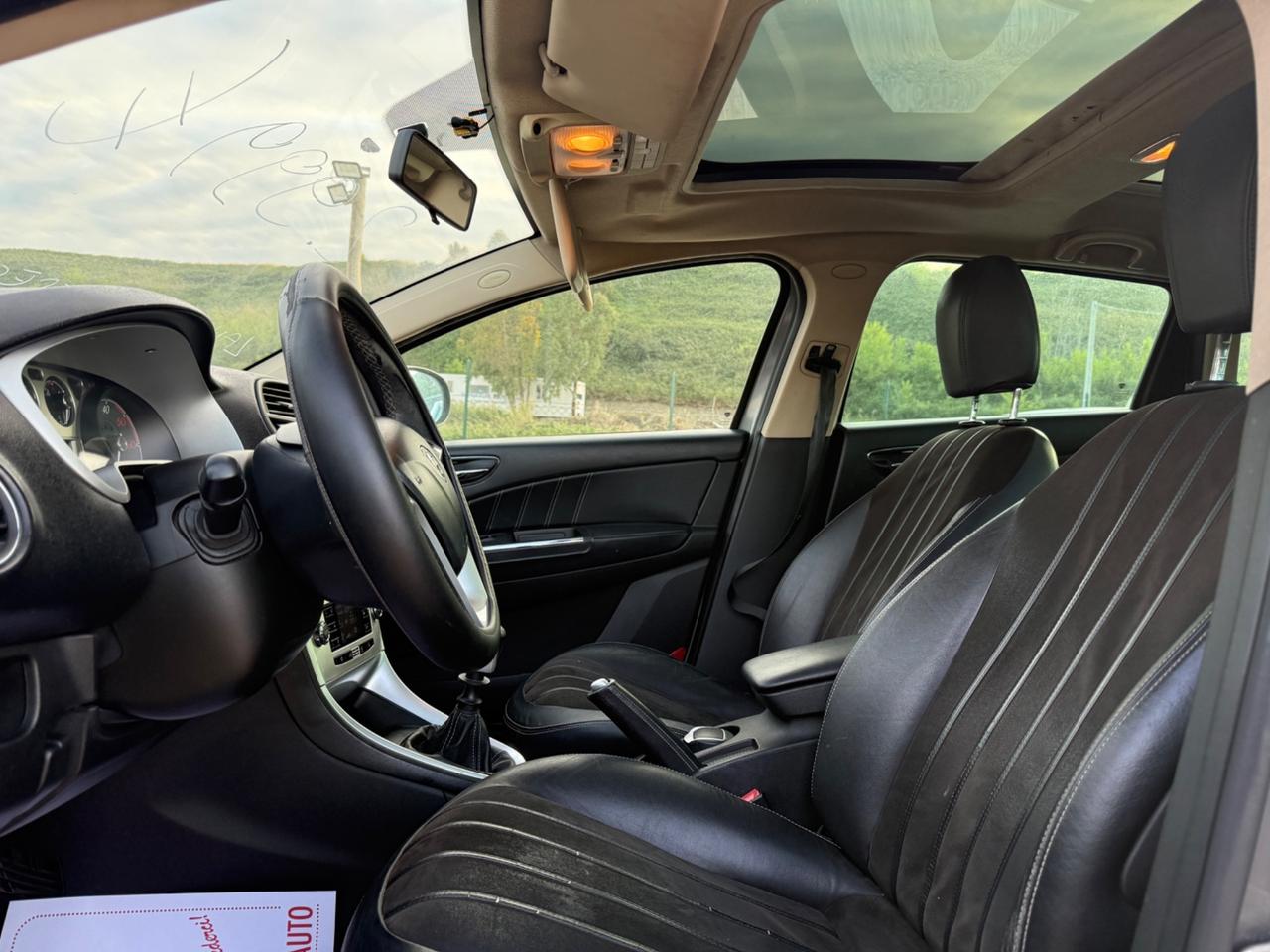 Lancia Delta 2.0 MJT TETTO/navi/Pelle 2.900€