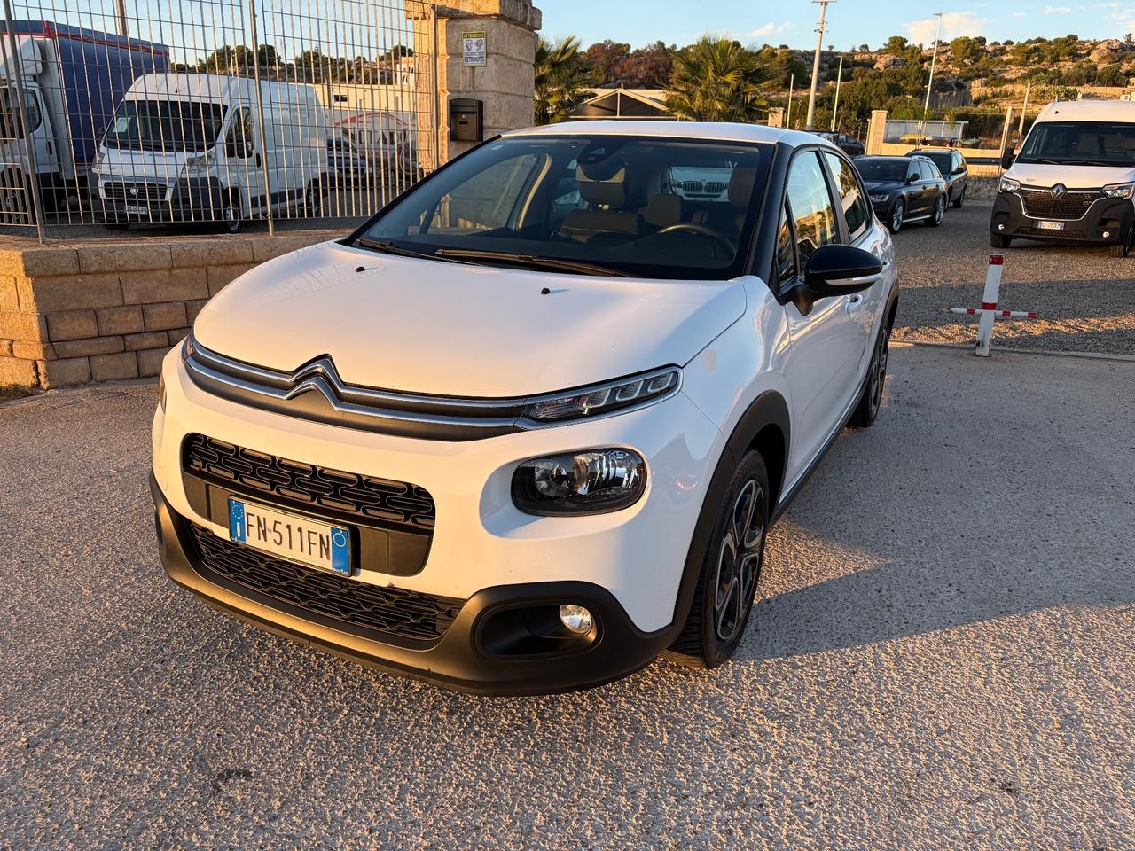 Citroen C3 PureTech 82 GPL Shine