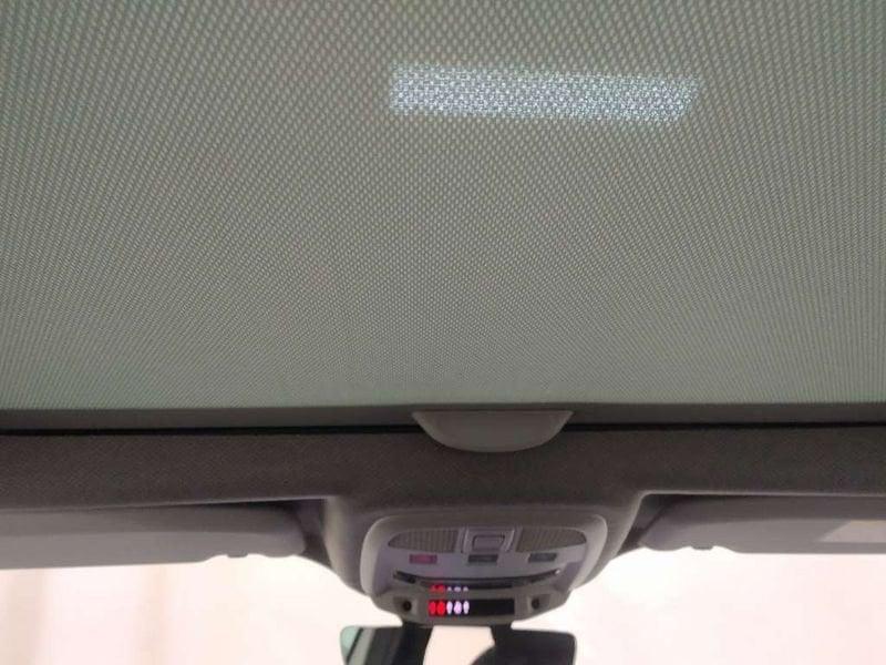 Jeep Avenger 1.2 turbo e-hybrid mhev Altitude fwd 110cv edct6