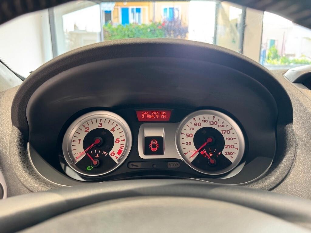 Renault Clio 1.5 dCi 85CV 5 porte Rip Curl