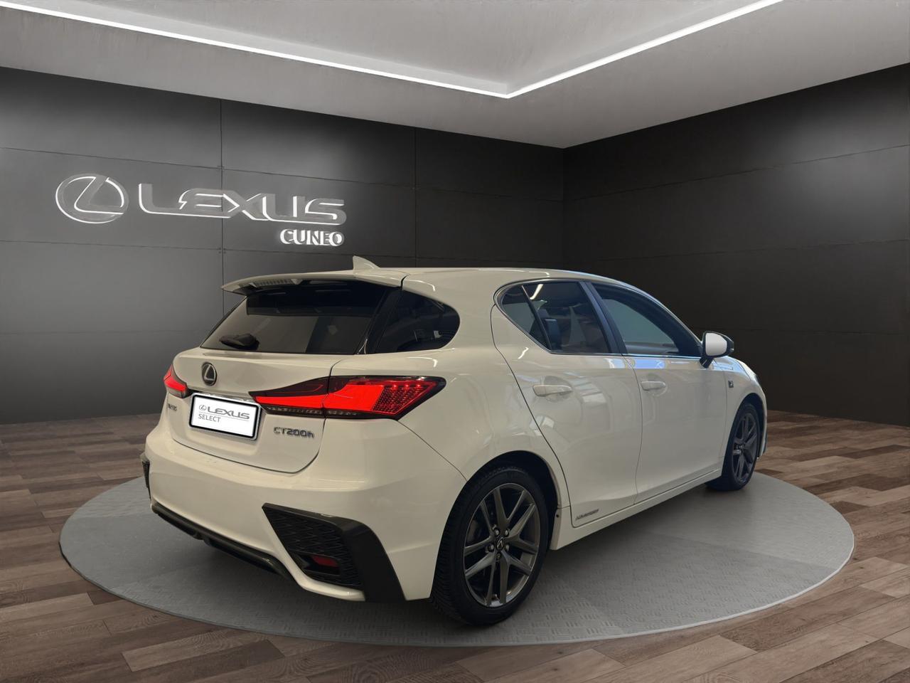 Lexus F-SPORT