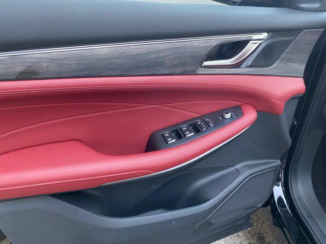 DFSK Glory 600 Glory 600 1.5 177cv AT 7 posti Interni Pelle rossa