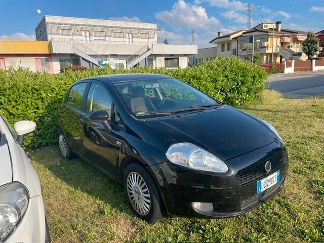 Fiat Grande Punto 1.3 MJT 75 CV 5 porte Active