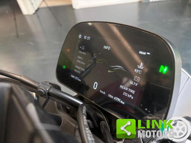 MOTO MORINI SEIEMMEZZO STR STR 61 CV KM CERT, LED,BREMBO.