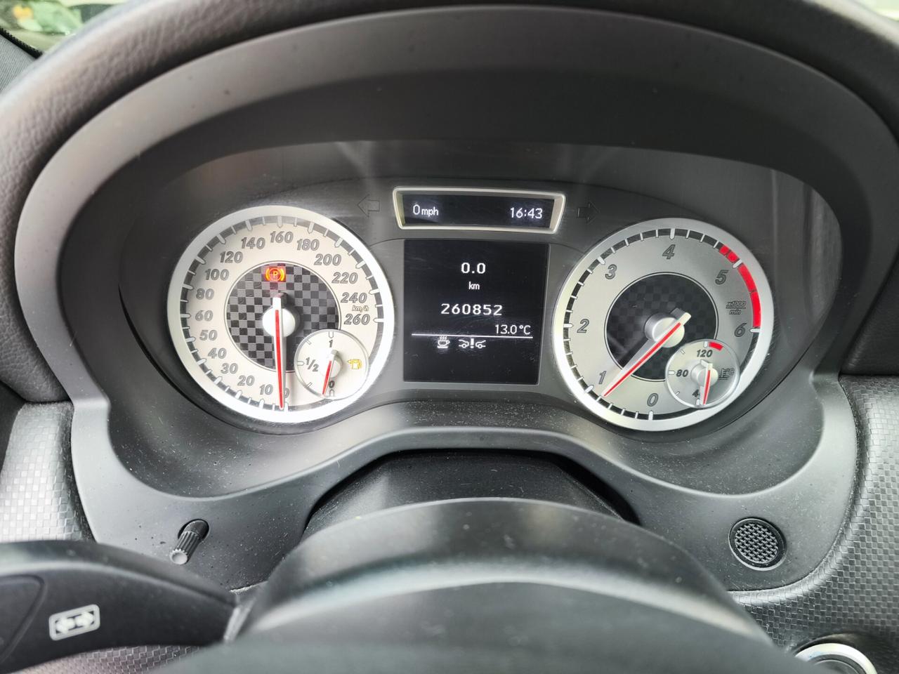 Mercedes-benz A 180 CDI BlueEFFICIENCY Sport AMG