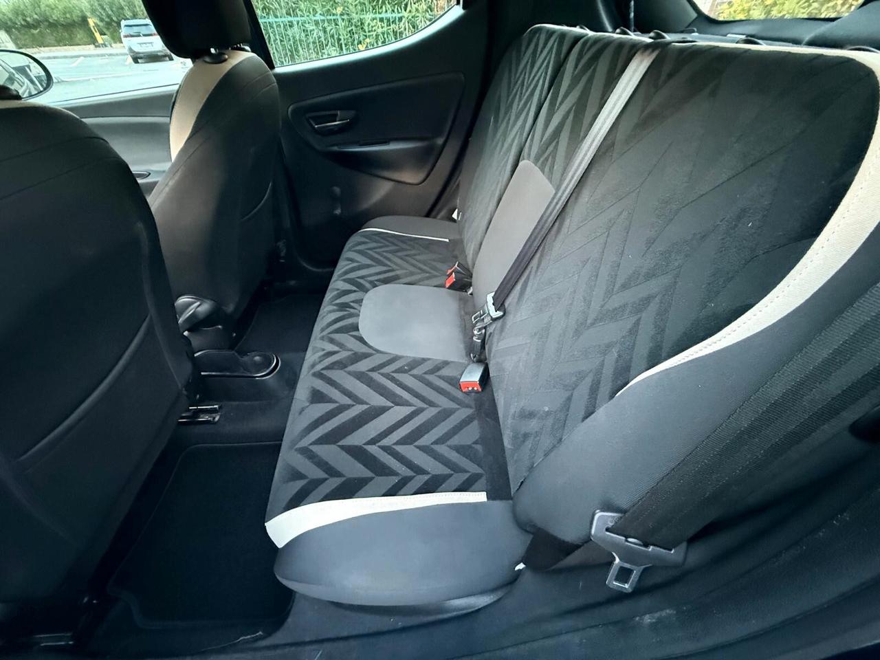 Lancia Ypsilon 1.2 69 CV 5 porte Gold ***OK NEOPATENTATI**