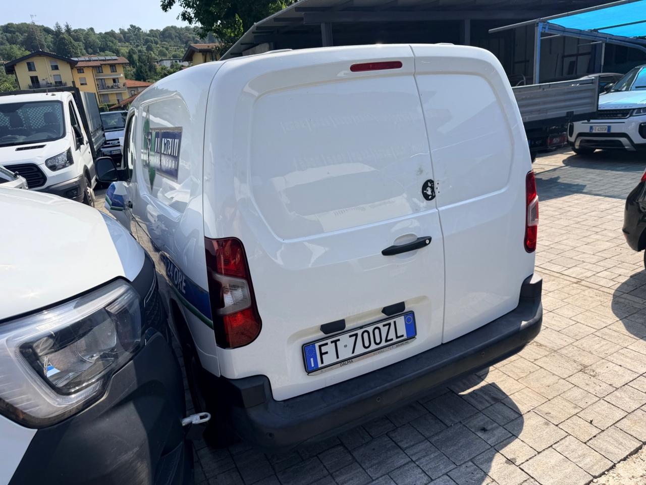Citroen Berlingo INCIDENTATO