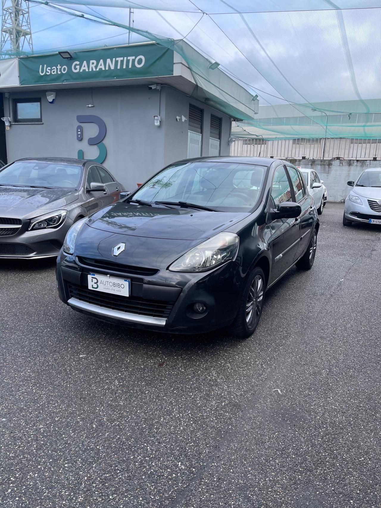 Renault Clio 1.2 16V 5 porte Luxe