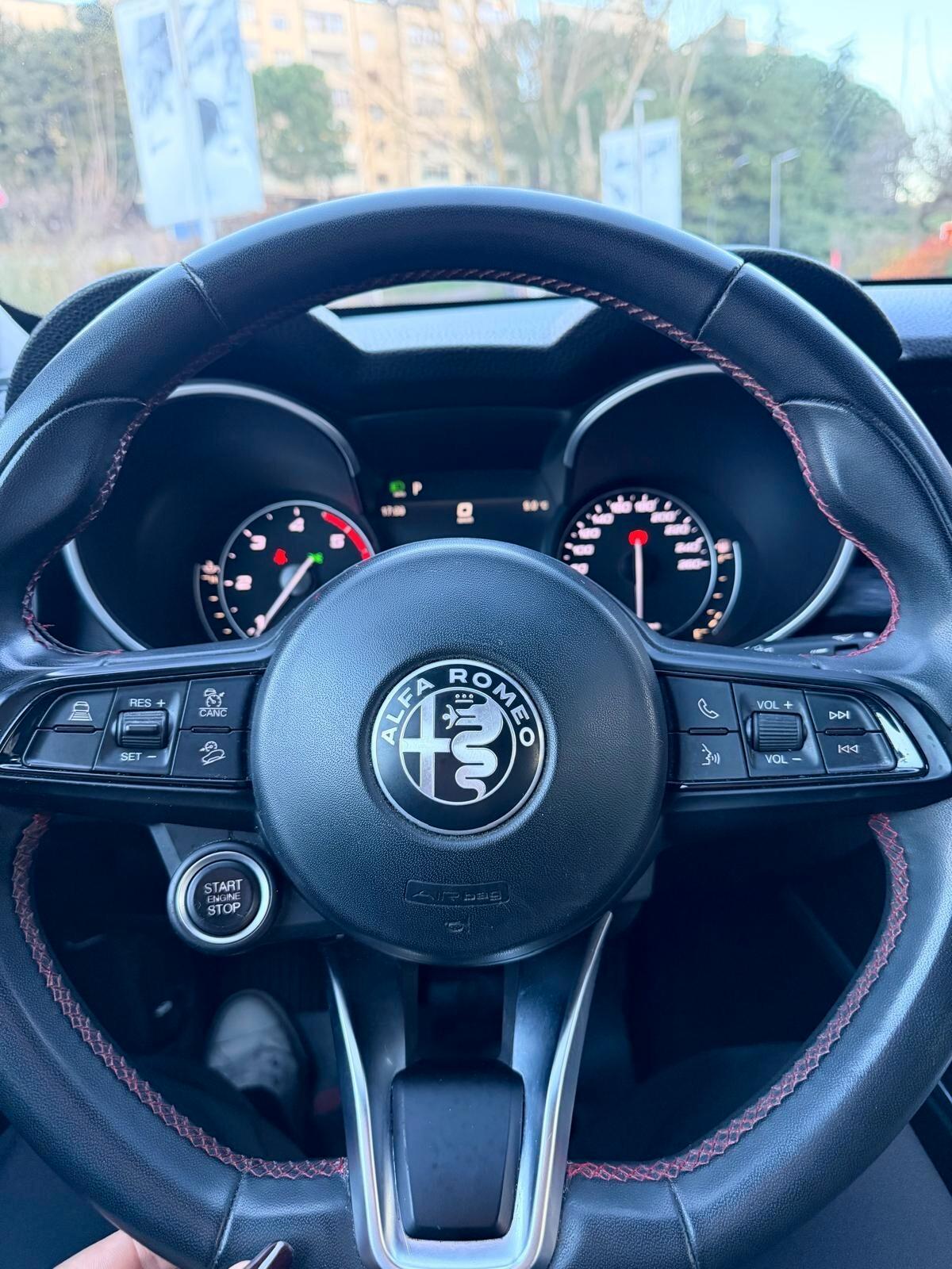 Alfa Romeo Stelvio 2.2 Turbodiesel 160 CV AT8 RWD Business 2021