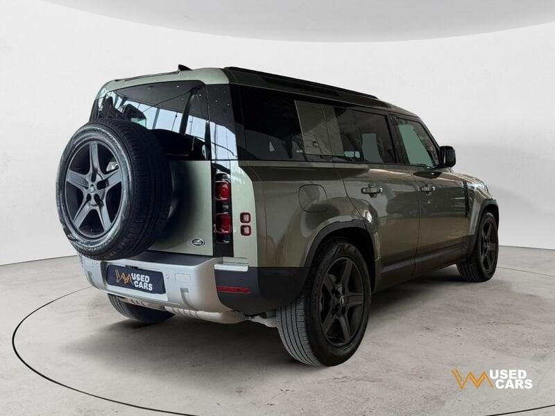 Land Rover Defender 3.0D I6 200 110 SE AWD auto.