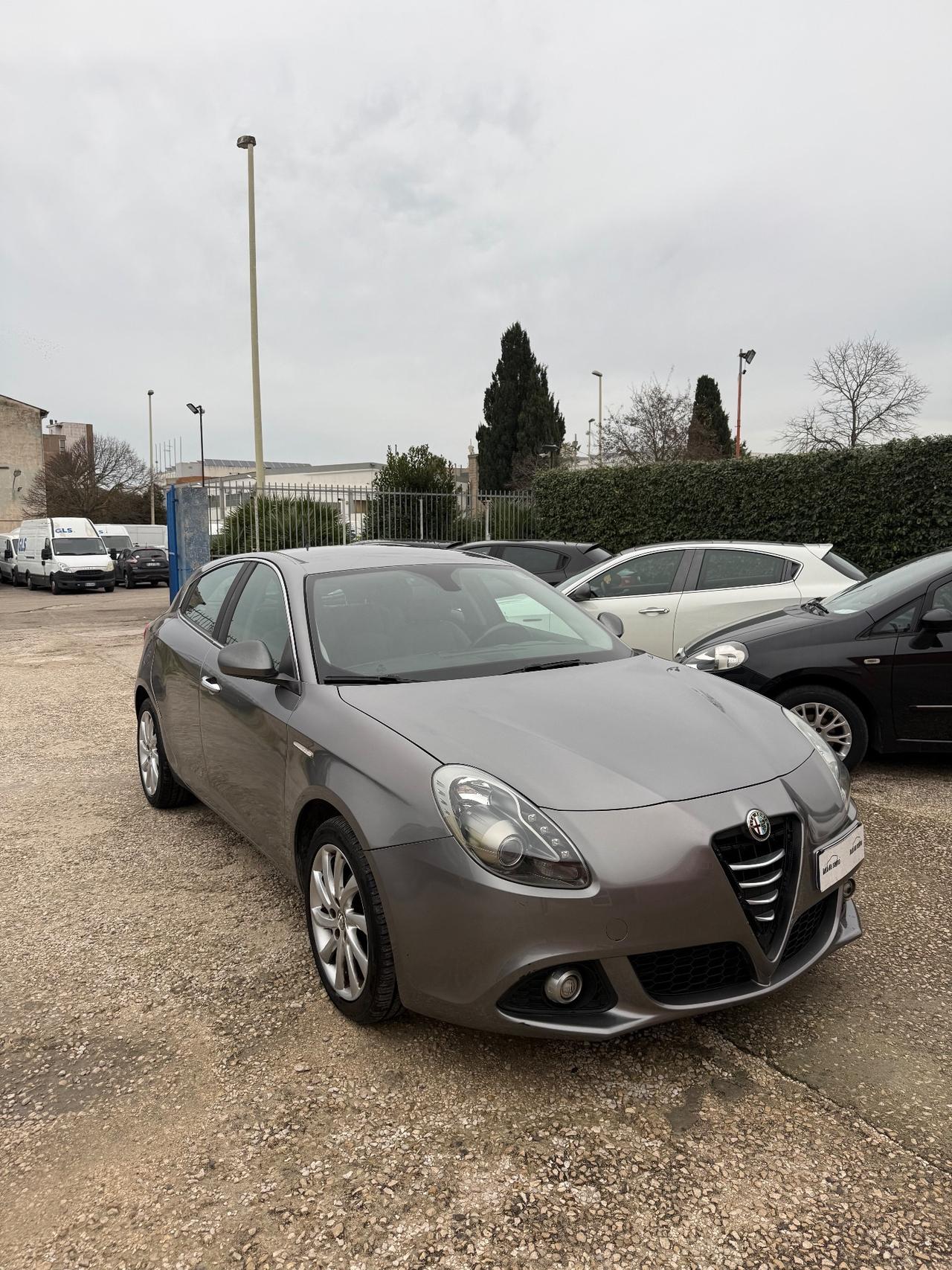 Alfa Romeo Giulietta 1.6 JTDm-2 105 CV Exclusive