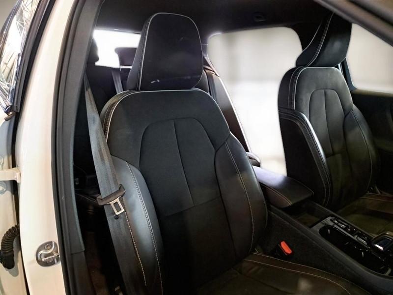 VOLVO XC40 T4 PLUG-IN HYBRID AUTO RECHARGE R-DESIGN SUV