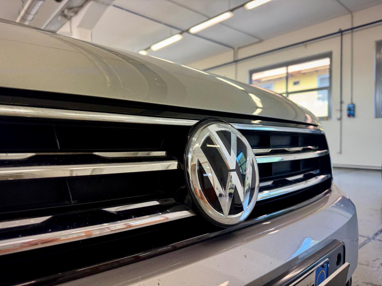 Volkswagen Tiguan 2.0 TDI SCR DSG 4MOTION Business BMT