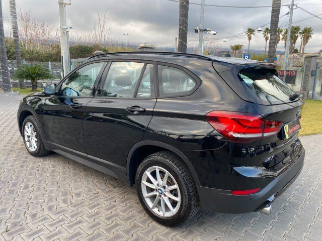 BMW X1 sDrive18d Advantage FULL LED