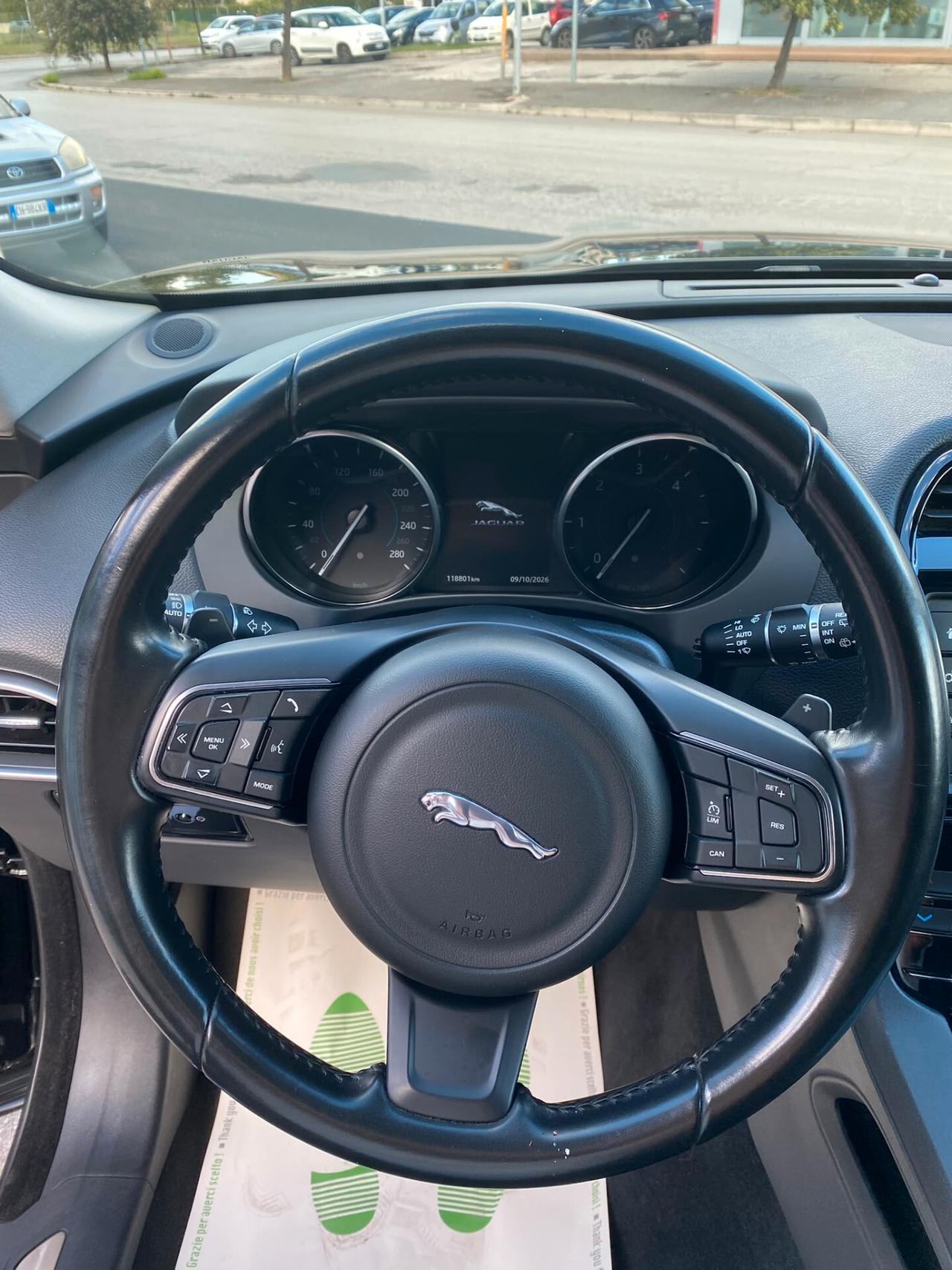 JAGUAR F-PACE 2.0 DIESEL AWD 180CV