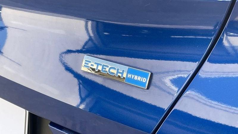 Renault Captur 1.6 E-TECH Hybrid Intens Auto 145cv
