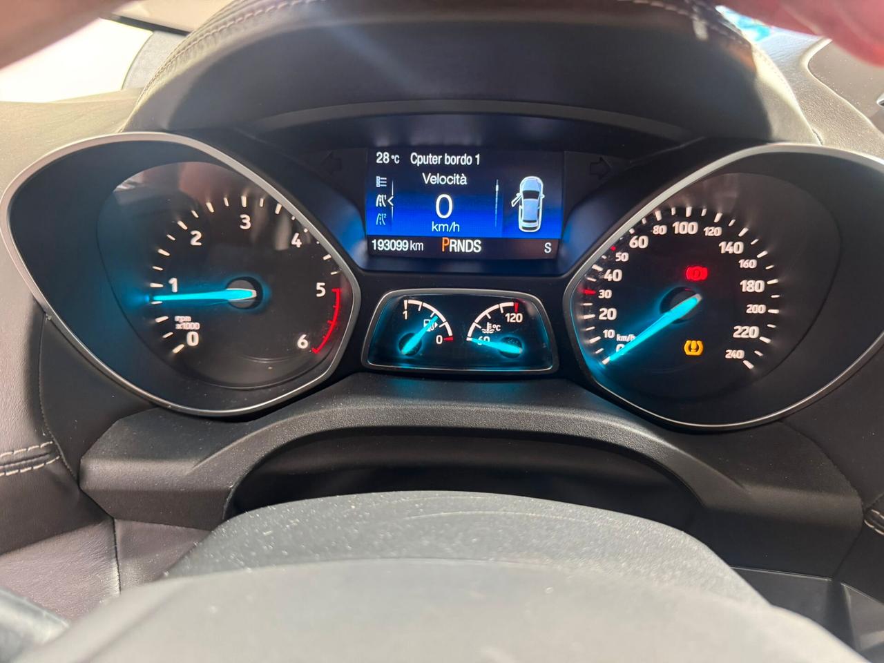 Ford Kuga 2.0 TDCI 180 CV S&S 4WD Powershift Vignale