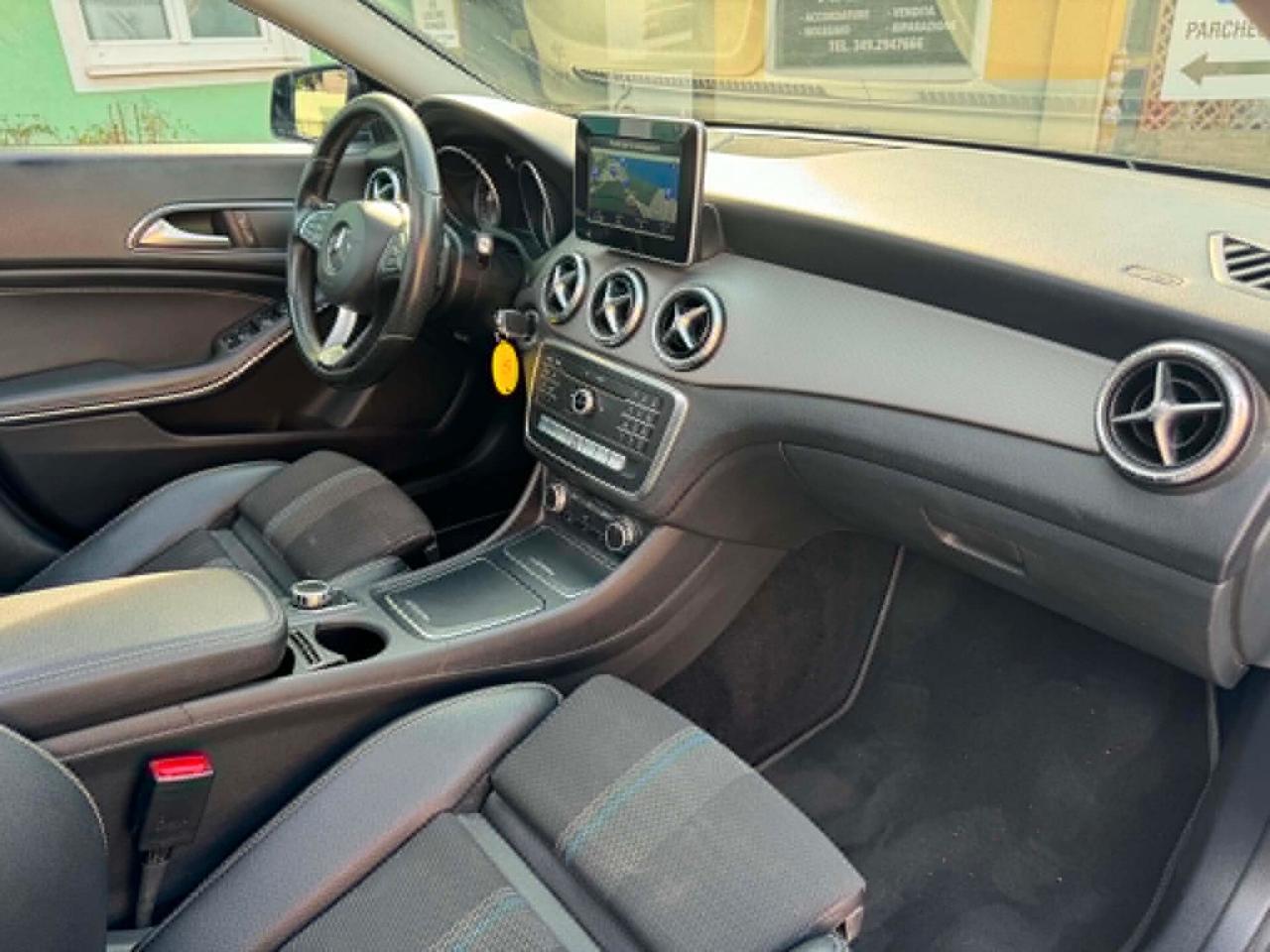 Mercedes-benz CLA 200 d S.W. Automatic Sport