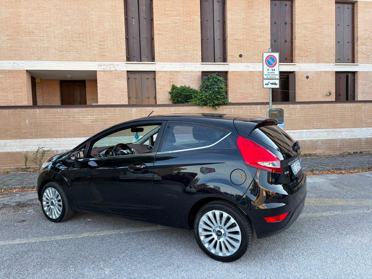 Ford Fiesta 1.4 TDCi titanium
