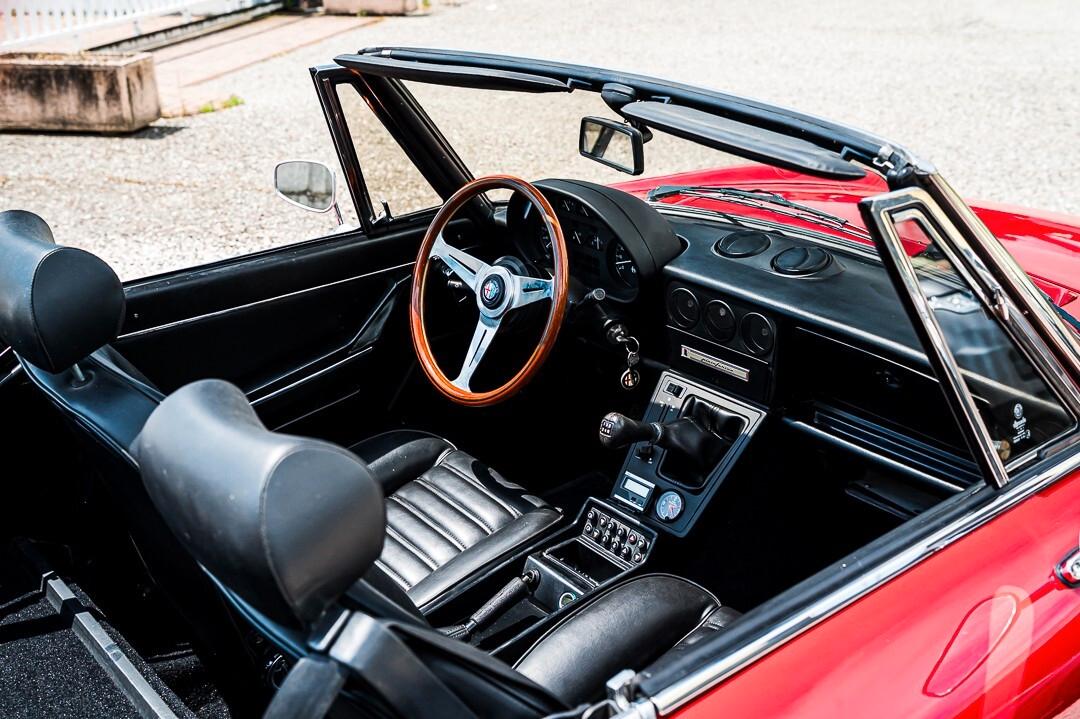Alfa Romeo 1.6 Spider “Duetto” Serie III Aerodinamica