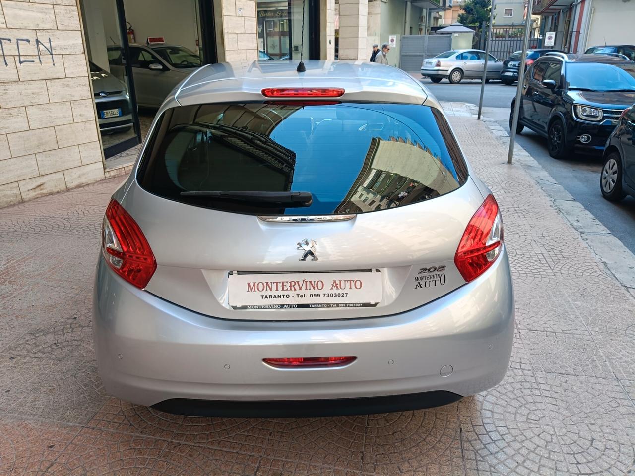 PEUGEOT 208 1.4 HDI-NEOPATENTATI-UNIPRO-Euro5890Euro