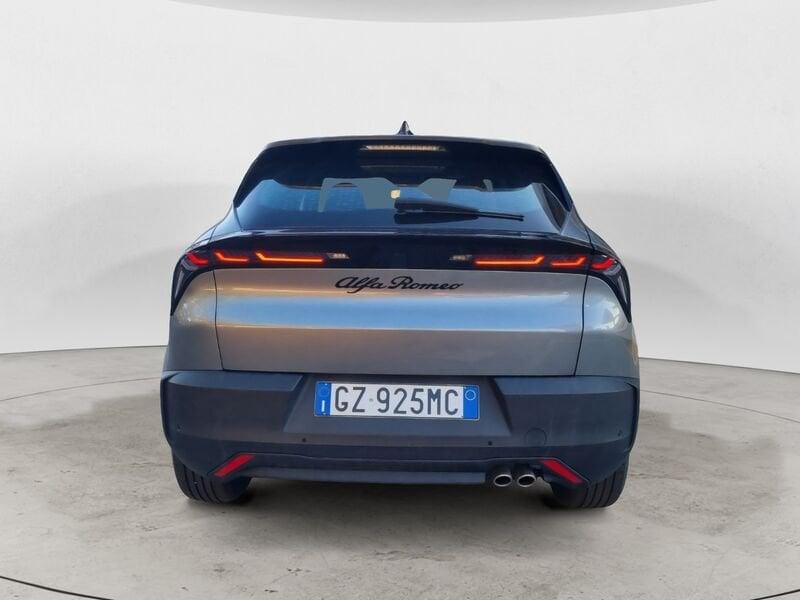 Alfa Romeo Junior 1.2 136 CV Hybrid eDCT6