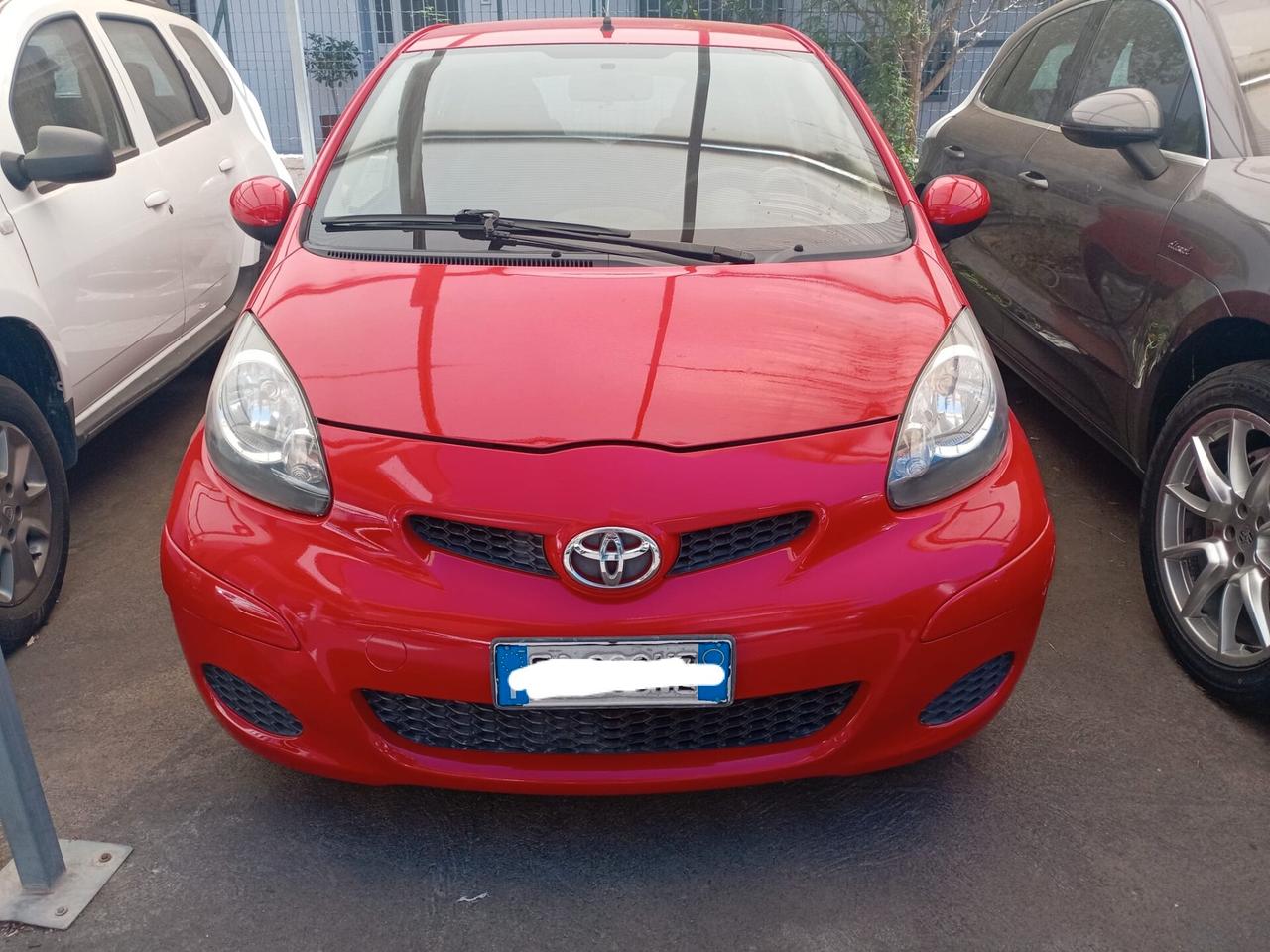 Toyota Aygo 1.0 12V VVT-i 5 porte Sol