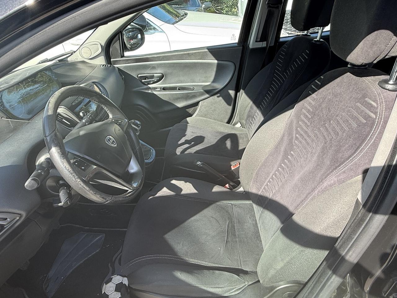 LANCIA YPSILON 1.2 BENZINA-GPL ADATTA NEOPATENTATI