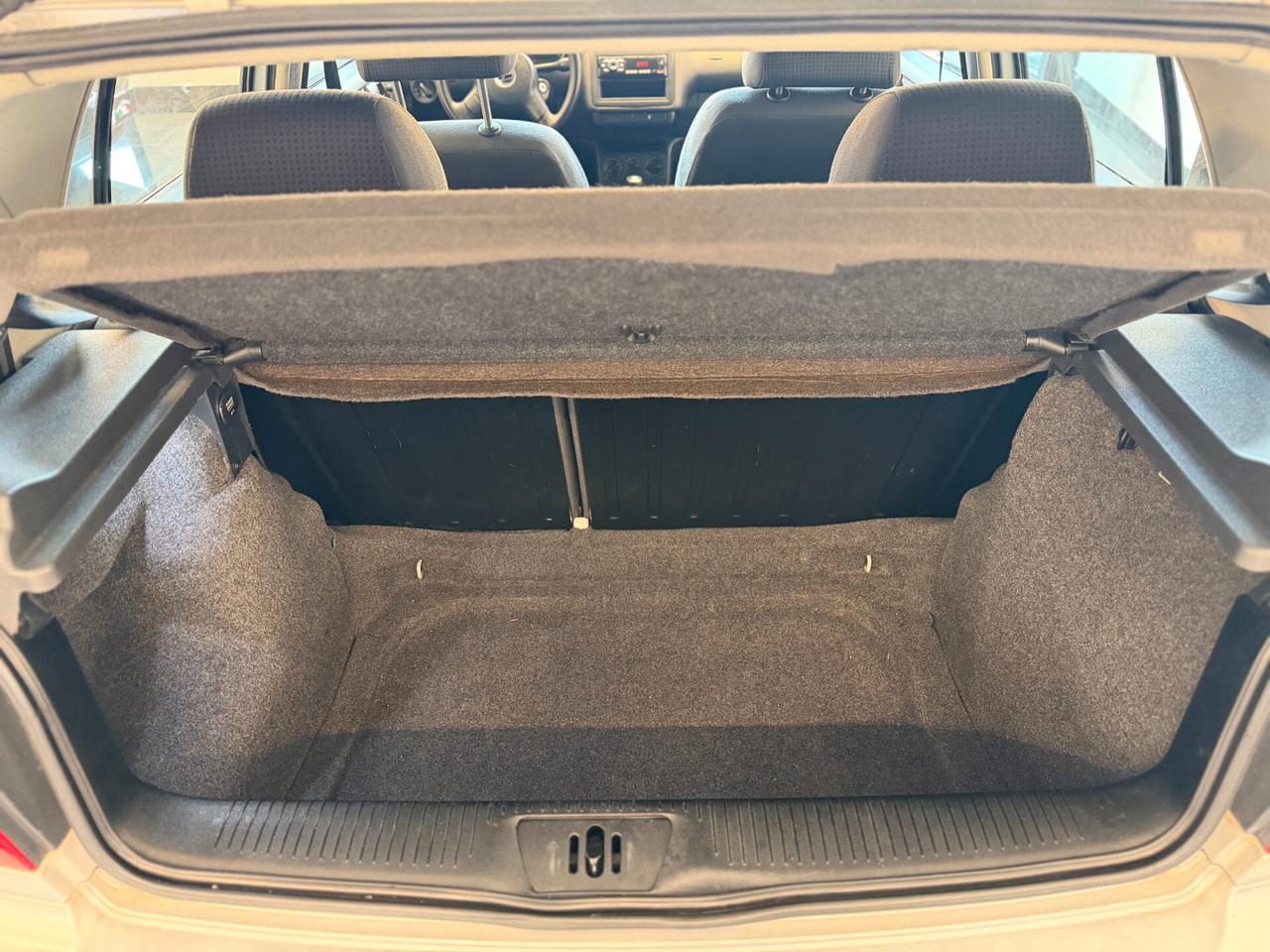 Volkswagen Polo 1.4 16V cat 5p. Comfortline