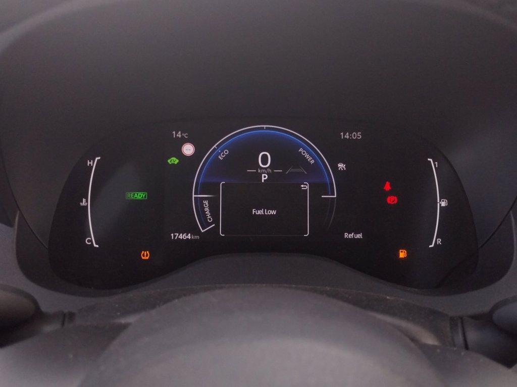 TOYOTA Yaris cross 1.5h active fwd 115cv e-cvt del 2025