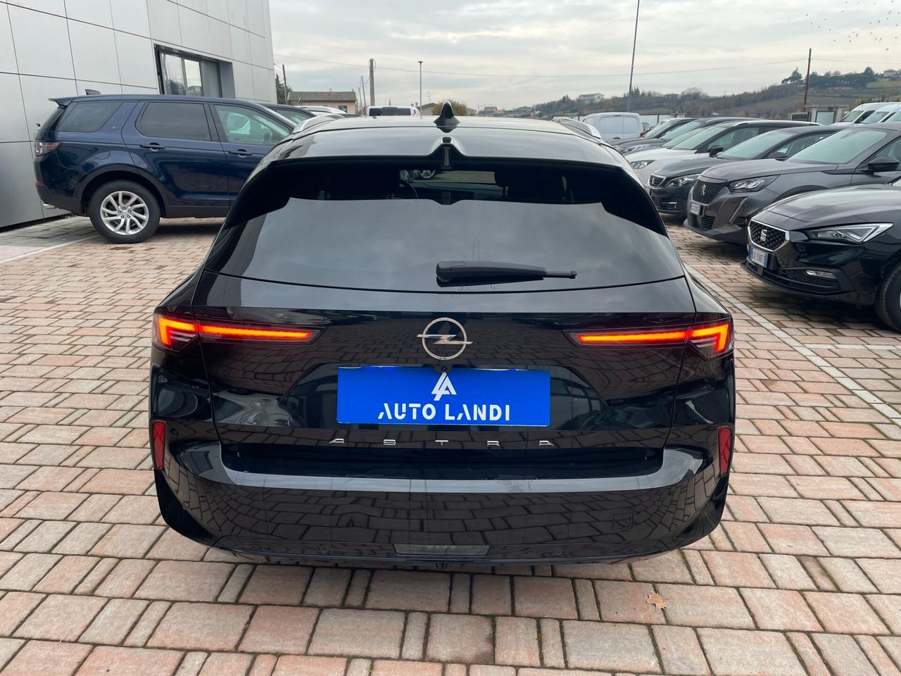 Opel Astra 1.5 Turbo Diesel 130 CV AT8 Sports Tourer Edition