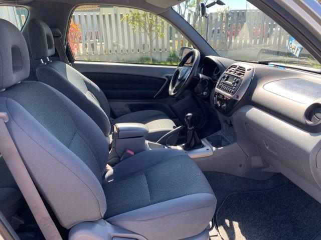 TOYOTA RAV 4 MY23 RAV4 2.0 16V cat 3 porte Sol