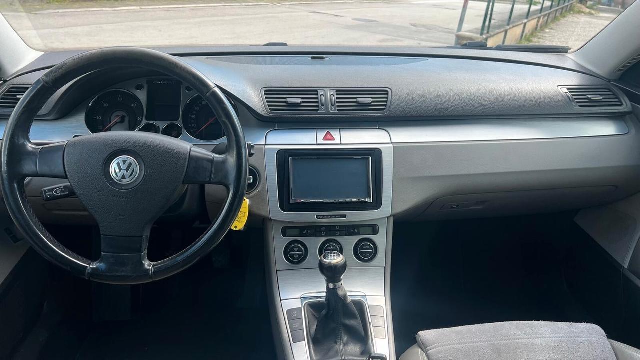 Volkswagen Passat Var. 2.0 TDI Comfortline PELLE