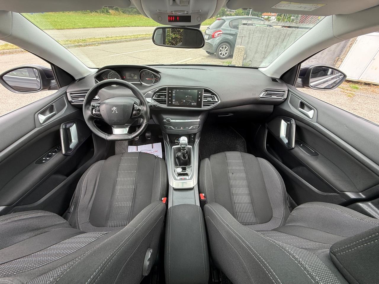 Peugeot 308 1.2BENZINA 130CV GT Line